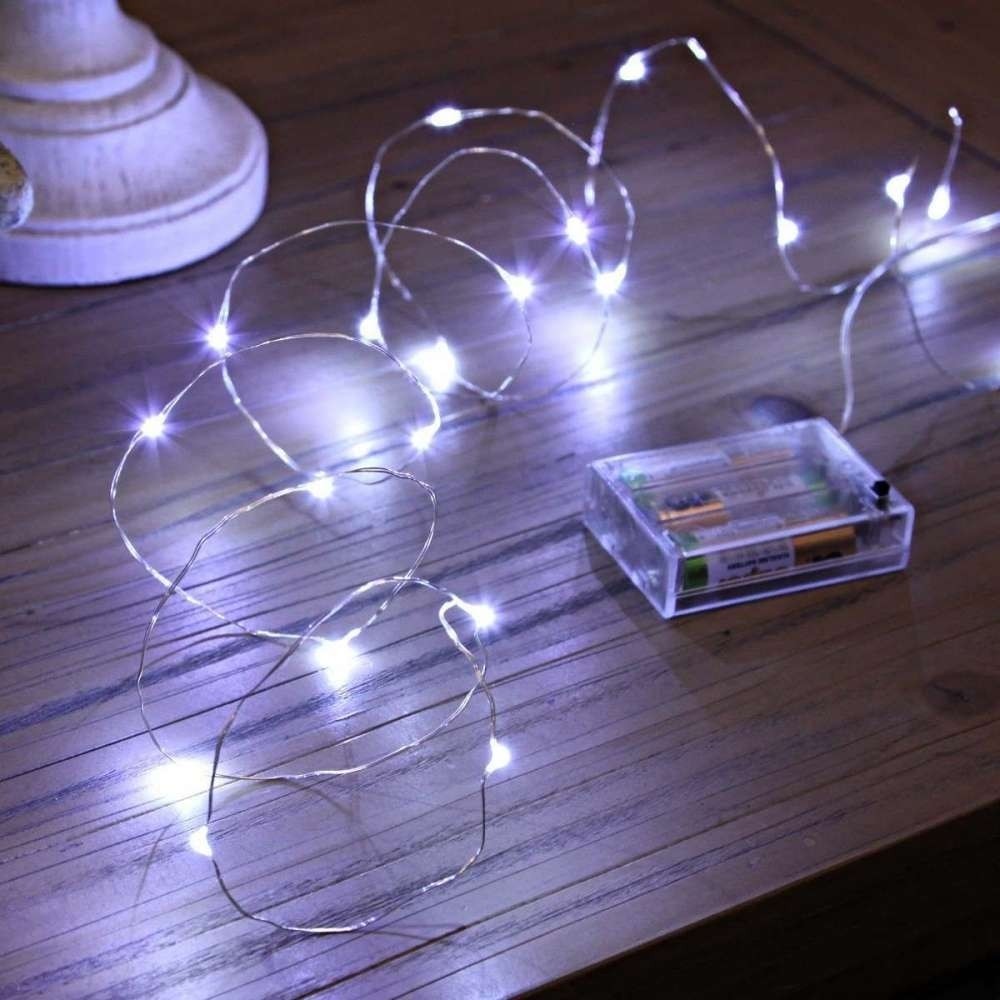Instalatie luminoasa liniara alimentare pe baterii 