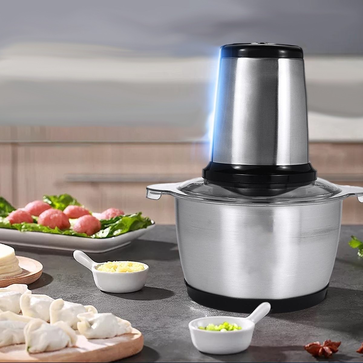 Tocator electric universal, maruntitor cu 4 lame, vas inox