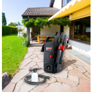 Aparat de spalat cu presiune, jet de apa 300 L/h, dotat cu lance si recipient pentru detergent 