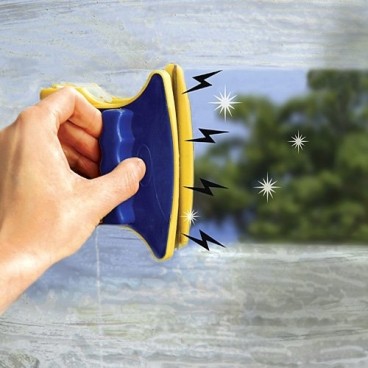 Stergator magnetic pentru geamuri